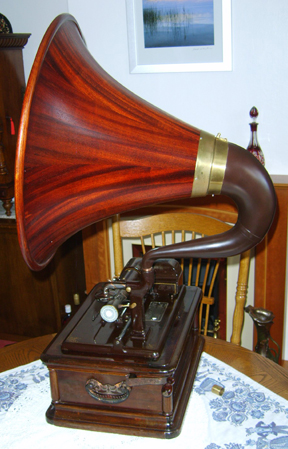 Gramophone Phonograph Outside Horn Disc